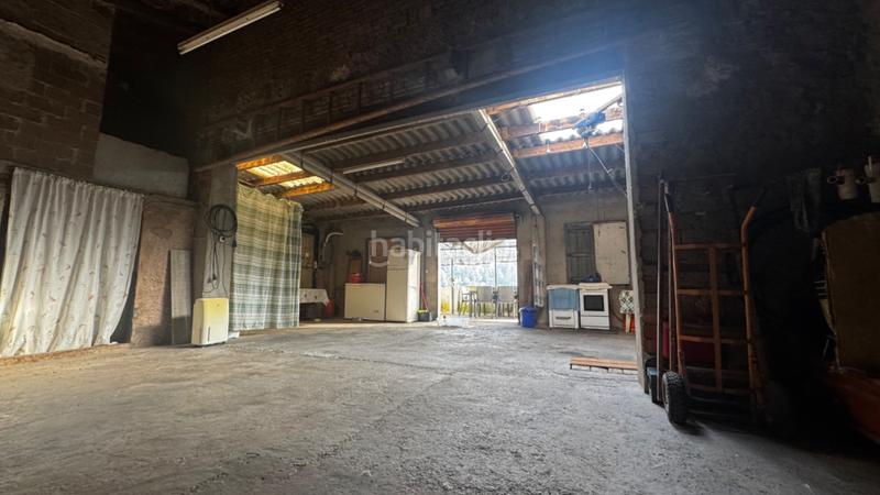 Foto eff988e1-fbec-4b88-a5ab-9bf604e01093. Masia amb calefacció aparcament a Tivissa