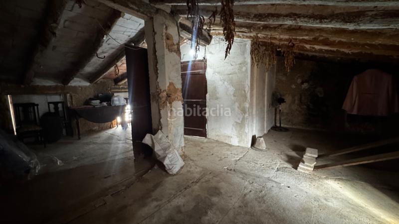 Foto f9661dc5-24f2-47c7-805f-58e596bdd22f. Masia amb calefacció aparcament a Tivissa