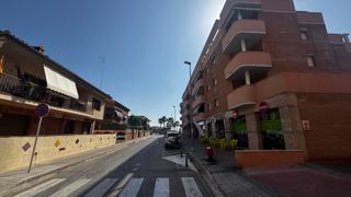 Flat  Carrer alt de sant pere. Espacioso y céntrico piso reformado de dos dormitorios en el cor