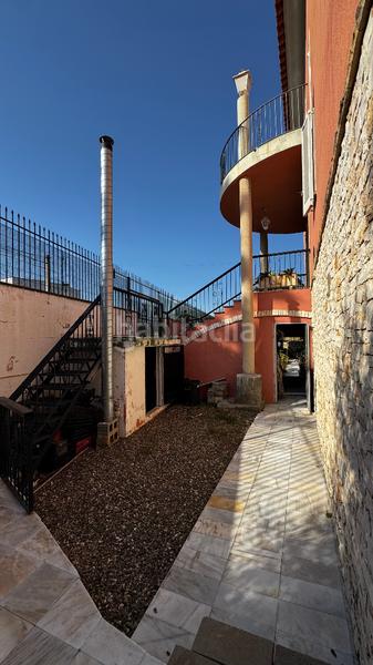 Foto e84b908f-aff4-4d12-b61c-519b7033baf9. Casa espectacular mansión de 800 m² en gran finca de 2.000 m² — zona ánforas, en Torredembarra