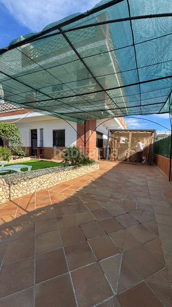 Foto 282cf4d4-ac23-4b72-8f78-ae27e962c3ca. Xalet amb xemeneia calefacció aparcament piscina a Torredembarra