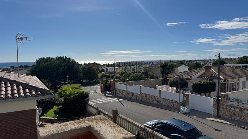 Foto 31f78c3c-6e0e-4c66-929b-4e7045032cbb. Xalet amb xemeneia calefacció aparcament piscina a Torredembarra