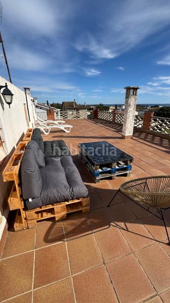 Foto 36205a99-07f4-4a95-9c58-87f41263c5d2. Xalet amb xemeneia calefacció aparcament piscina a Torredembarra