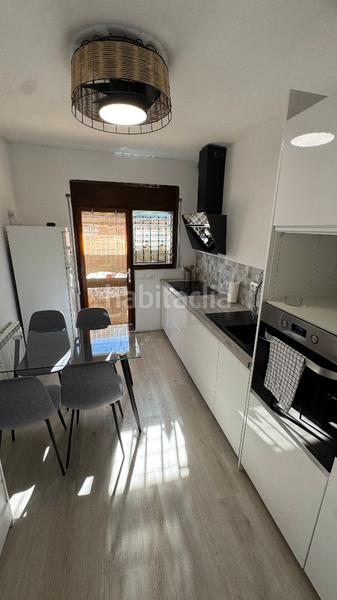 Foto 7147ee20-4919-43e3-9c74-2a8194c325f7. Xalet amb xemeneia calefacció aparcament piscina a Torredembarra