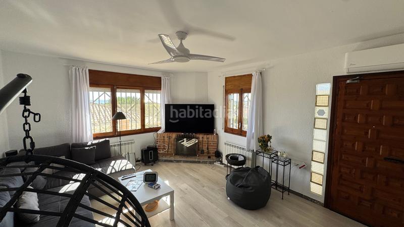 Foto 8770fee8-c344-4fe6-a27a-c4050b7e8639. Xalet amb xemeneia calefacció aparcament piscina a Torredembarra