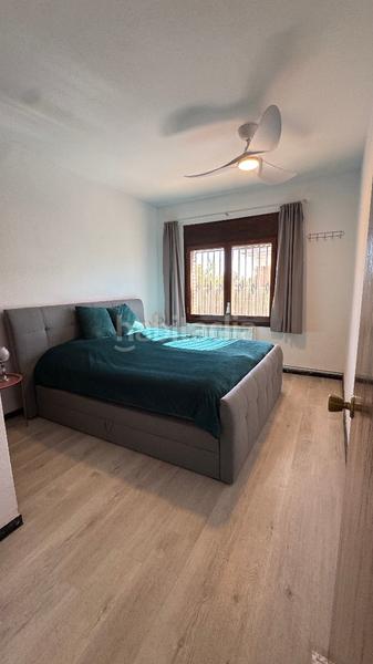 Foto a7e423dd-91e1-4a7f-9128-caed7bc2a8dc. Xalet amb xemeneia calefacció aparcament piscina a Torredembarra