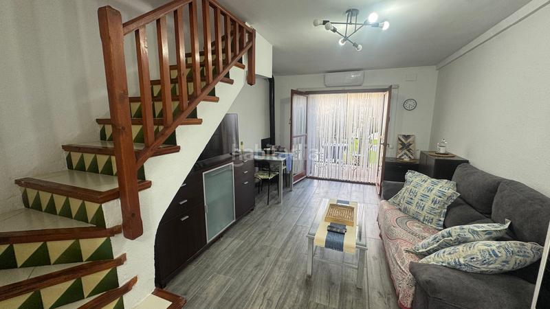 Foto f45efa15-e4b4-44b6-a18b-38e57bf230d6. Semi detached house with fireplace heating pool in Torredembarra