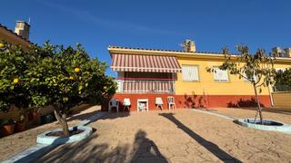 Maison jumelée à Riera de Gaià (La). ?? acogedora vivienda en una sola planta en la riera de gaià