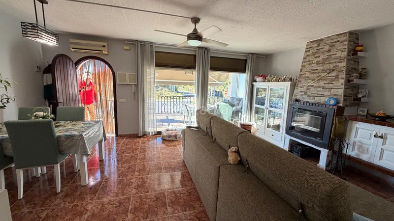 Foto 5d975e27-5bf3-4bcf-a0f9-0ee3f176de49. Xalet amb xemeneia a Creixell