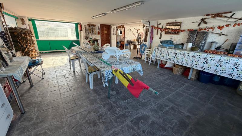 Foto 78685f2b-03d2-4af1-81c7-3a1ad08b0c97. Xalet amb xemeneia a Creixell