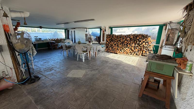 Foto a0a8a7dc-e0ee-493e-b07a-434735f8a3c4. Xalet amb xemeneia a Creixell