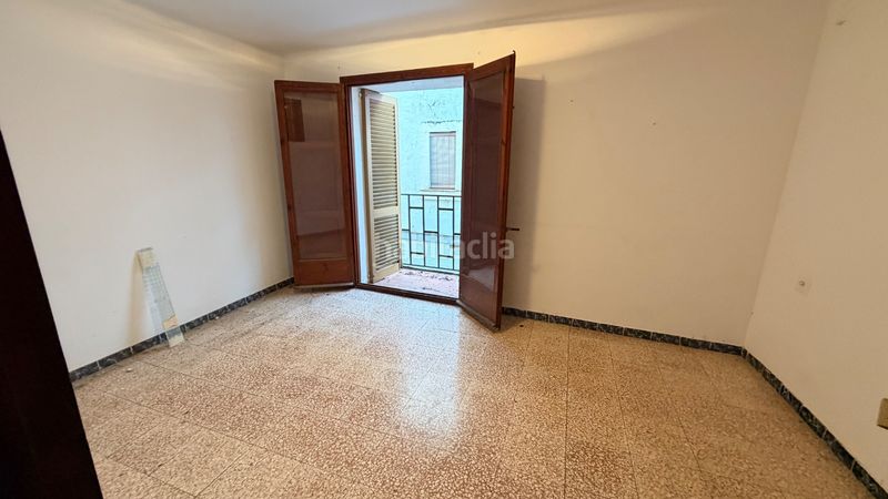 Foto e9453d7f-c72c-4f77-87eb-70b2245892ce. Casa adossada a Centre Torredembarra