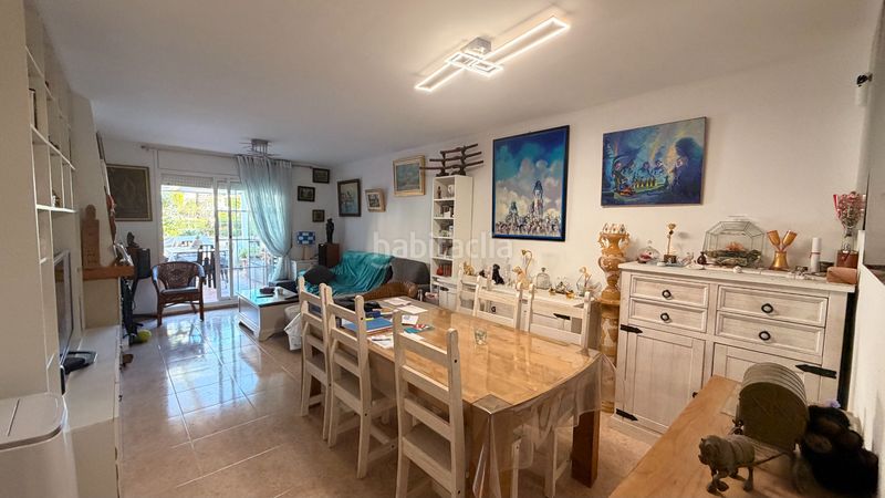 Foto 0e174045-aad7-4234-8aae-615aefe19aac. Casa aparellada amb aparcament a Altafulla