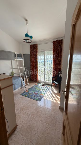 Foto 3079bb54-53ae-4da8-8258-1039b1d46768. Casa aparellada amb aparcament a Altafulla