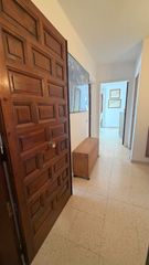Flat in Barri Marítim. Piso en venta en  barri marítim-platja de la paella torrembarra