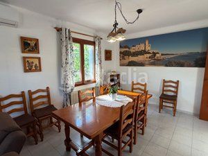 Foto c77c98a2-11c4-4ff9-9ae7-9c073bcdc99c. Xalet amb xemeneia calefacció aparcament a Altafulla