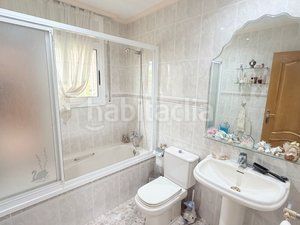 Foto 10bd8277-d8e4-4808-98d1-eec8e55d0c86. Xalet amb aparcament piscina a Catllar (El)