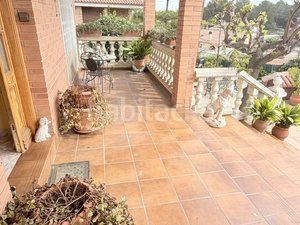 Foto e01591e1-ad01-40a3-a092-ff6297f17dc4. Xalet amb aparcament piscina a Catllar (El)