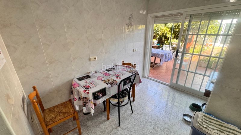 Foto 9659c89d-5ec2-46b8-b2ff-514d118a0299. Casa adossada amb xemeneia calefacció aparcament a Altafulla