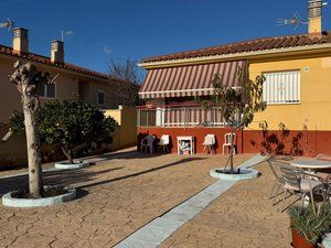 Towny house in Riera de Gaià (La). Chalet pareado en venta en la riera de gaià