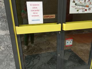 Location Local commercial  Rúa do paseo. Local  galerìas paseo