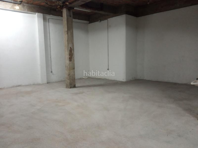 Foto f1f93b38-a6dc-4a12-a706-a94aea6d411a. Locale commerciale in Couto Ourense