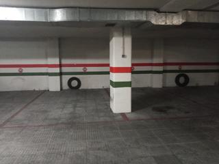 Parking coche  Rúa do progreso