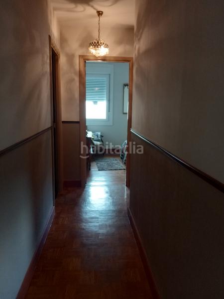 Foto 6d9fd2c8-3e87-4aea-830b-2391e695d8c8. Miete etagenwohnung in As Lagoas Ourense