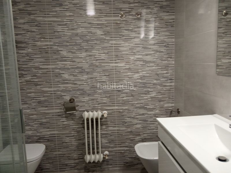 Foto 3ddb8329-8b42-4b9e-8cde-9f56da5bba0d. Rent flat with heating in Centro Ourense