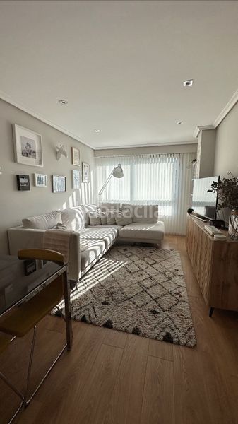 Foto 1a4b60bf-e654-4579-b6d9-650a7eb629c4. Piso en Centro Ourense