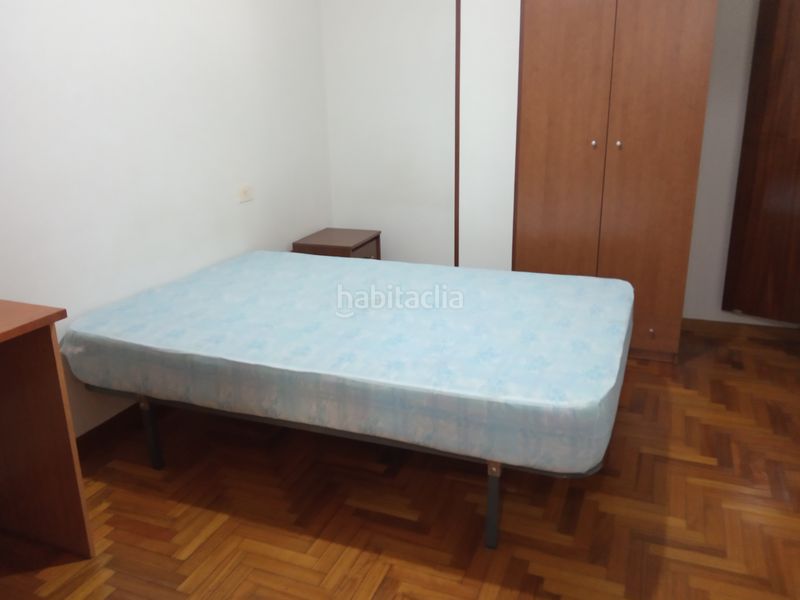 Foto 1c0d28b1-cb0d-4a37-9f1f-e8dc2cdd45de. Location appartement avec chauffage dans Universidad Ourense