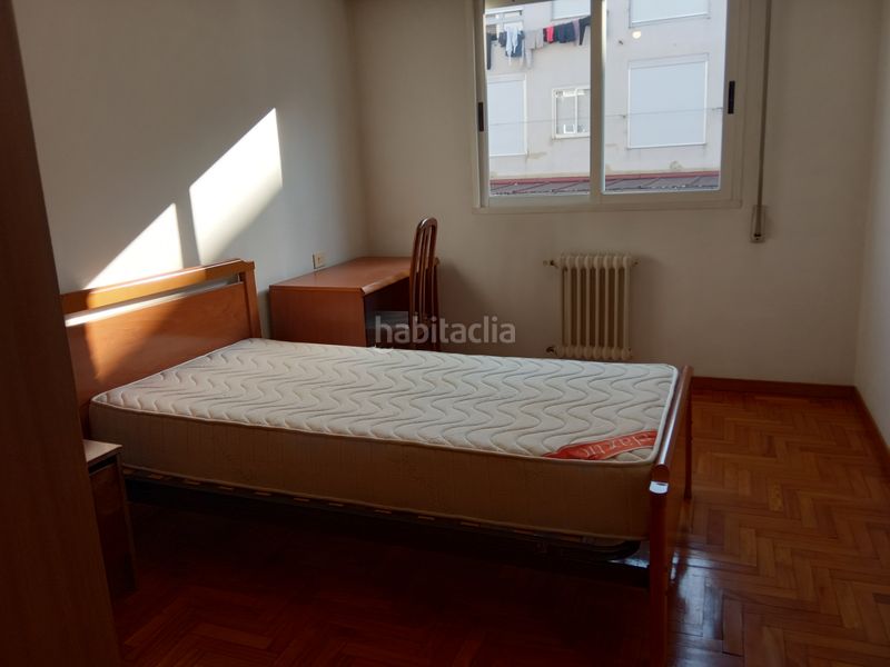 Foto a30d416a-b291-4b9f-a473-96b5d4644327. Location appartement avec chauffage dans Universidad Ourense