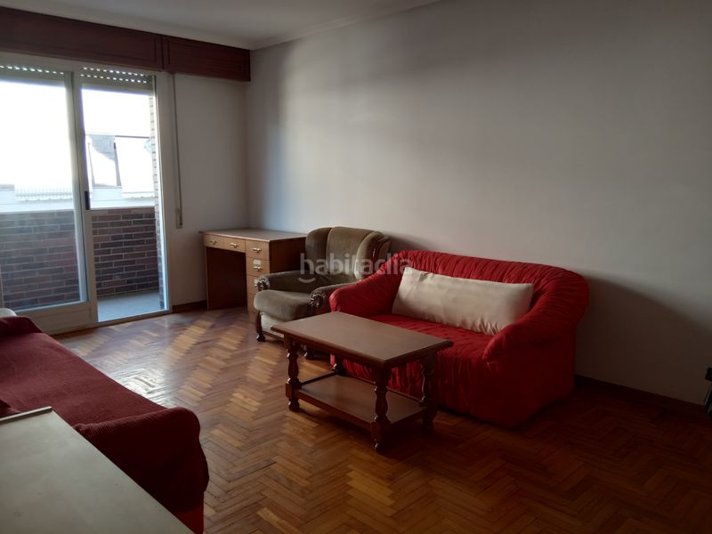 Foto d363dfcc-8625-4074-9777-86889f35378a. Location appartement avec chauffage dans Universidad Ourense
