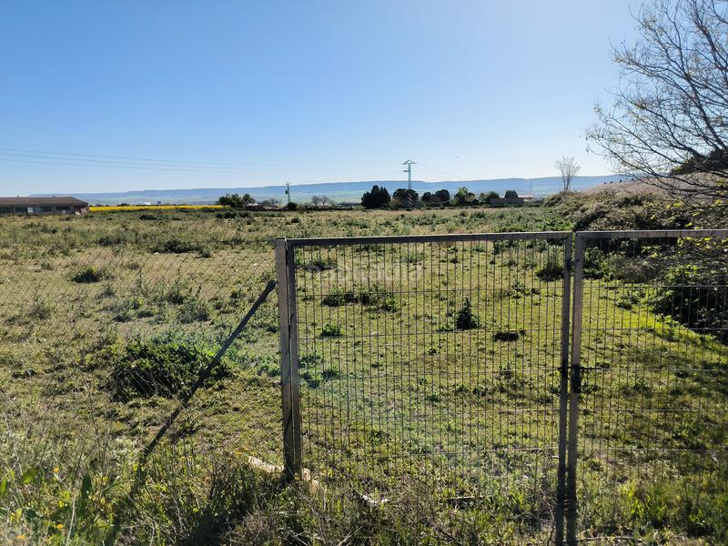 Foto e521091a-9b0a-48f7-b515-891416fac1b8. Area edificabile industriale in Marchamalo