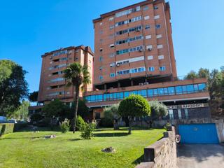 Local commercial à Calle del Cardenal González de Mendoza