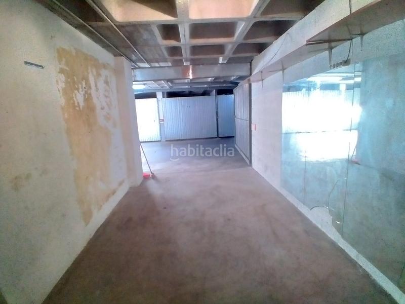 Foto babd9cda-b7fd-47d8-9b92-cb8fbd476252. Posto auto in calle cabezarados 2 in PAU 2-600 Puertollano