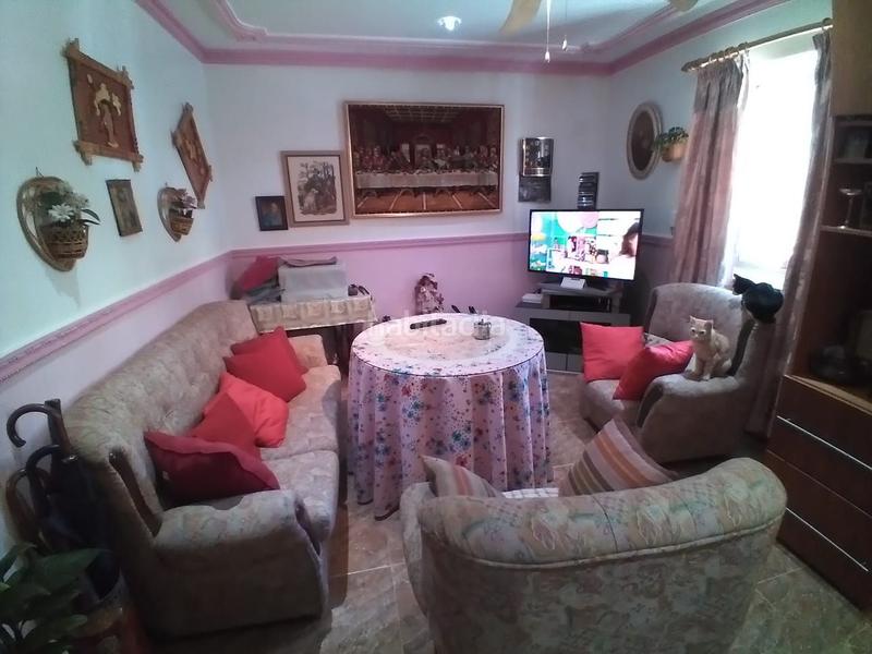 Foto f623f113-2f36-4c28-b9ac-3e7e44a60791. Casa en calle panamá 54 casa a la venta en zona salesianos en Puertollano