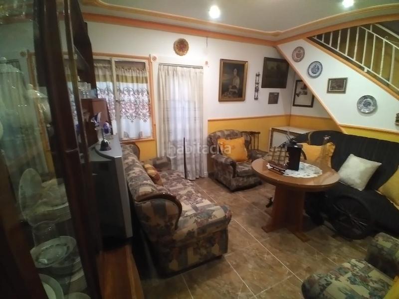 Foto f82f55f1-37be-4c6f-ba40-7d417160720a. Casa en calle panamá 54 casa a la venta en zona salesianos en Puertollano