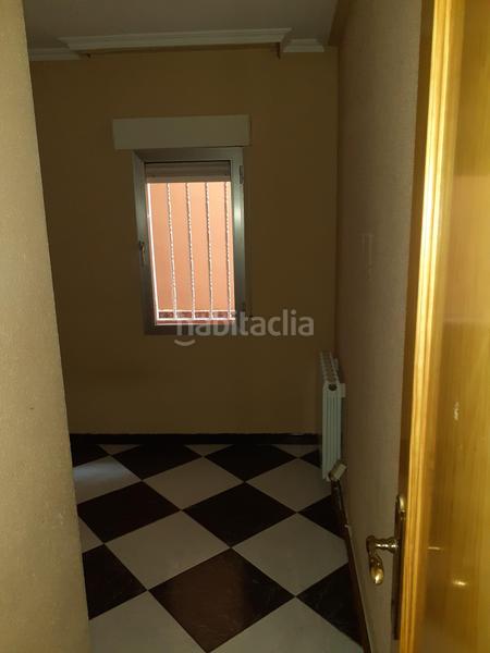 Foto 4ef6c077-7490-4095-91af-cddec0625b4b. Piso en calle alarcón 13 piso en planta baja con patio independiente en Daimiel