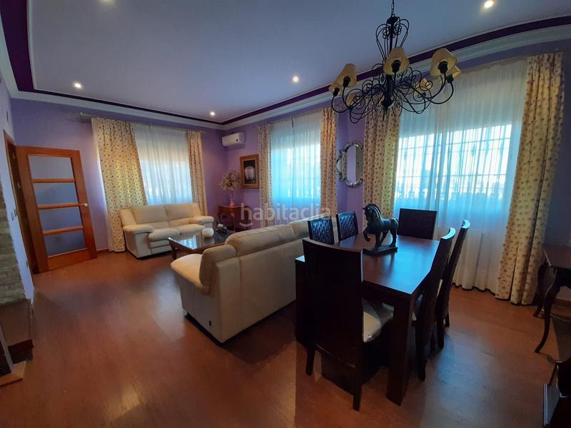 Foto 34d1ee37-eae4-4b27-8e1e-788e9e42d968. Casa con riscaldamento parcheggio in PAU 2-600 Puertollano