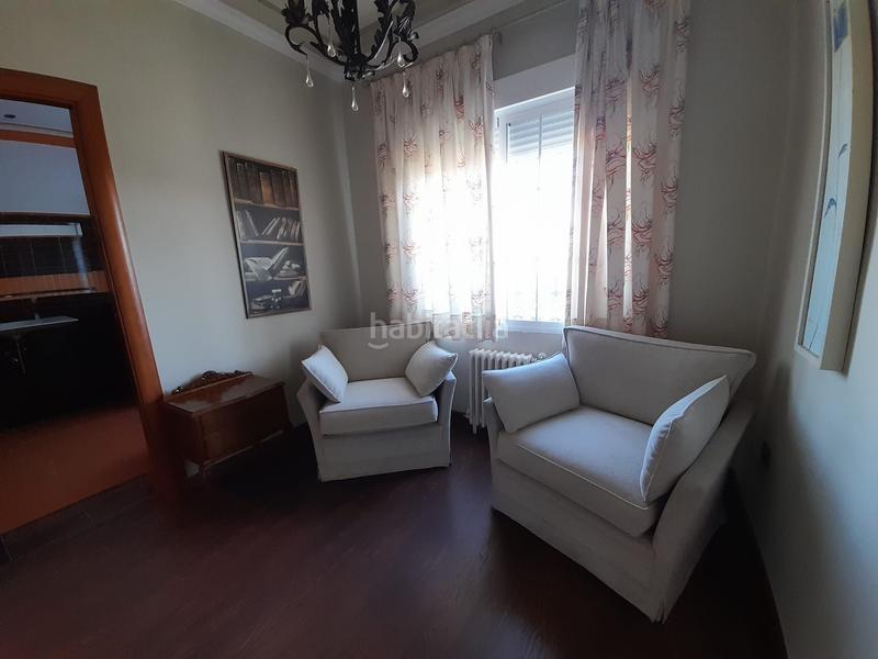 Foto a20efc2f-412d-4dff-b67e-9cd08b7667b0. Casa con riscaldamento parcheggio in PAU 2-600 Puertollano