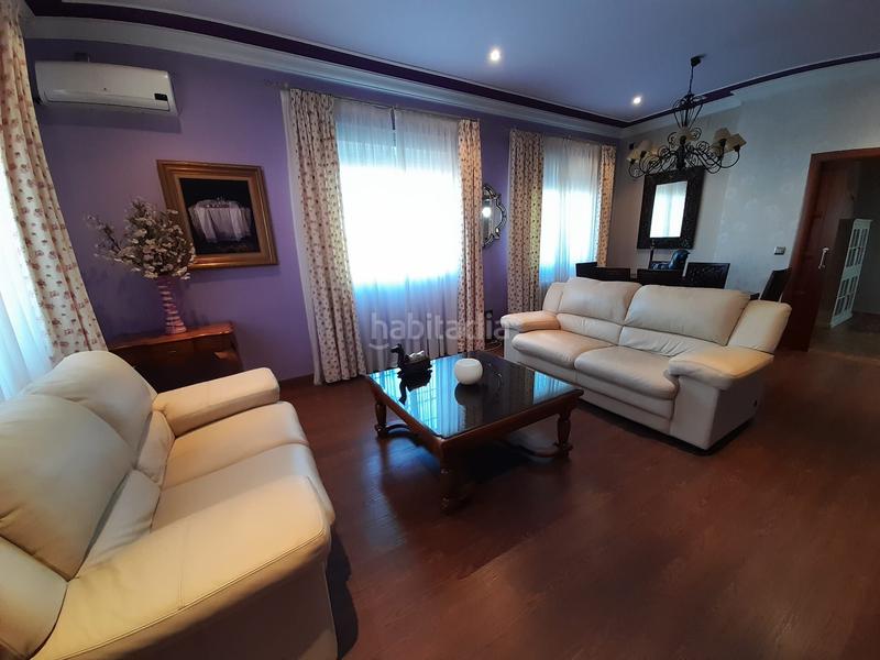 Foto a866691d-df4a-4a74-85d3-1b15f5d11831. Casa con riscaldamento parcheggio in PAU 2-600 Puertollano