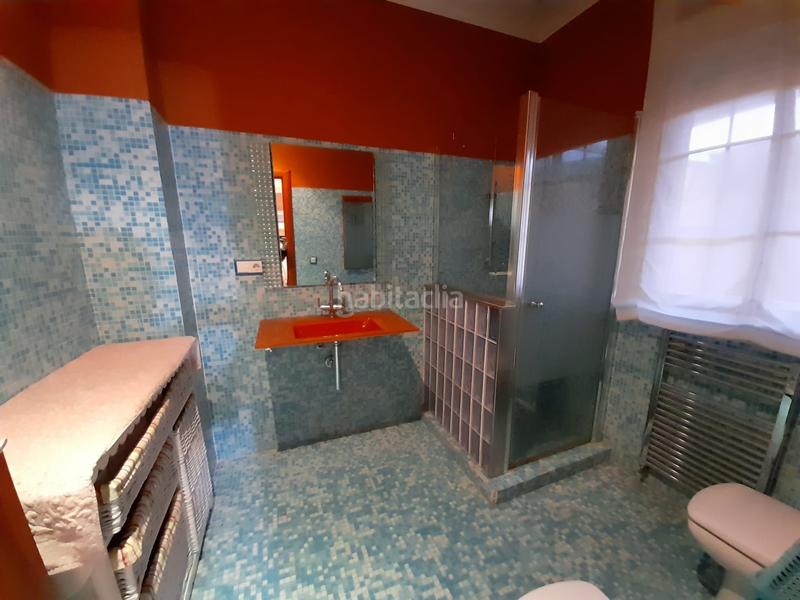 Foto c230daa1-1562-4cd3-a83f-6f41bbce958d. Casa con riscaldamento parcheggio in PAU 2-600 Puertollano