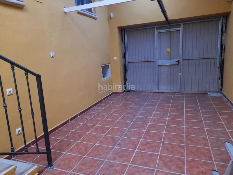 Foto cd17784e-762d-43b7-b3e1-224b795bbfb1. Casa con riscaldamento parcheggio in PAU 2-600 Puertollano