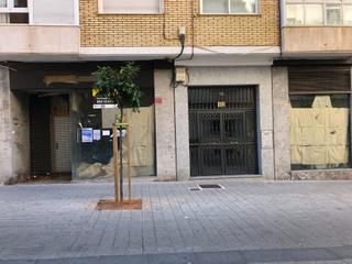 Local commercial à Calle montesa 12. Local a la venta en el centro de ciudad real