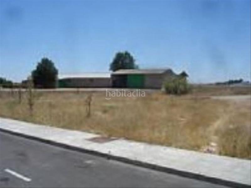 Foto a191f022-0ef9-4c32-9817-582a93248fa0. Terreny residencial a Carrión de Calatrava