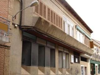 Local commercial  Calle empedrada. Oportunidad, ideal como negocio o como inversión.