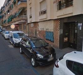 Aparcament cotxe  Calle corazón de maría. Plaza de garaje a la venta