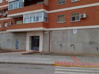 Local commercial  Plaza españa. Local comercial a pie de calle en el municipio de manzanares