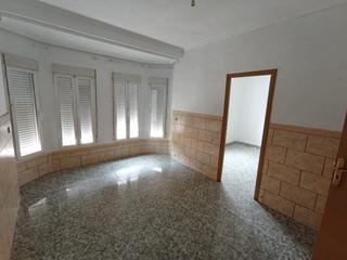 Maison  Calle ángel dotor. Oportunidad vivienda con 6 domitorios